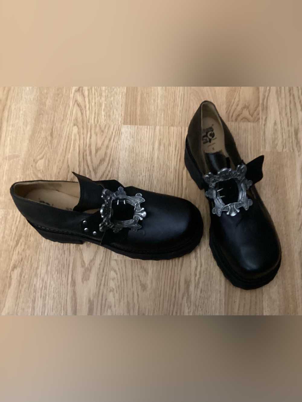 John Fluevog Black Leather Slip-On Loafers with Silver Rivet Detail - Picture 10 of 12
